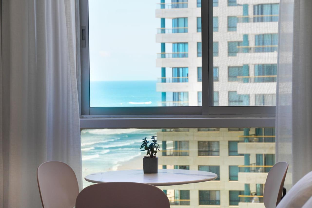 Lex Home In A Luxury Hotel Herzliya Exterior photo