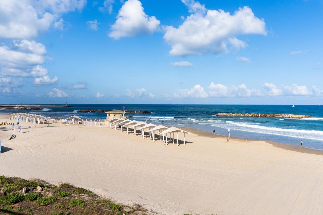 Lex Home In A Luxury Hotel Herzliya Exterior photo
